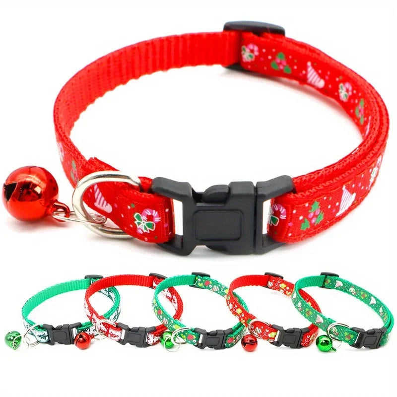 Christmas Dog Collar – Adjustable Festive Collar in Red or Green